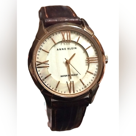 Anne Klein MOP Women's 30mm Gold Tone Mother of Pearl Watch - Picture 2 of 6